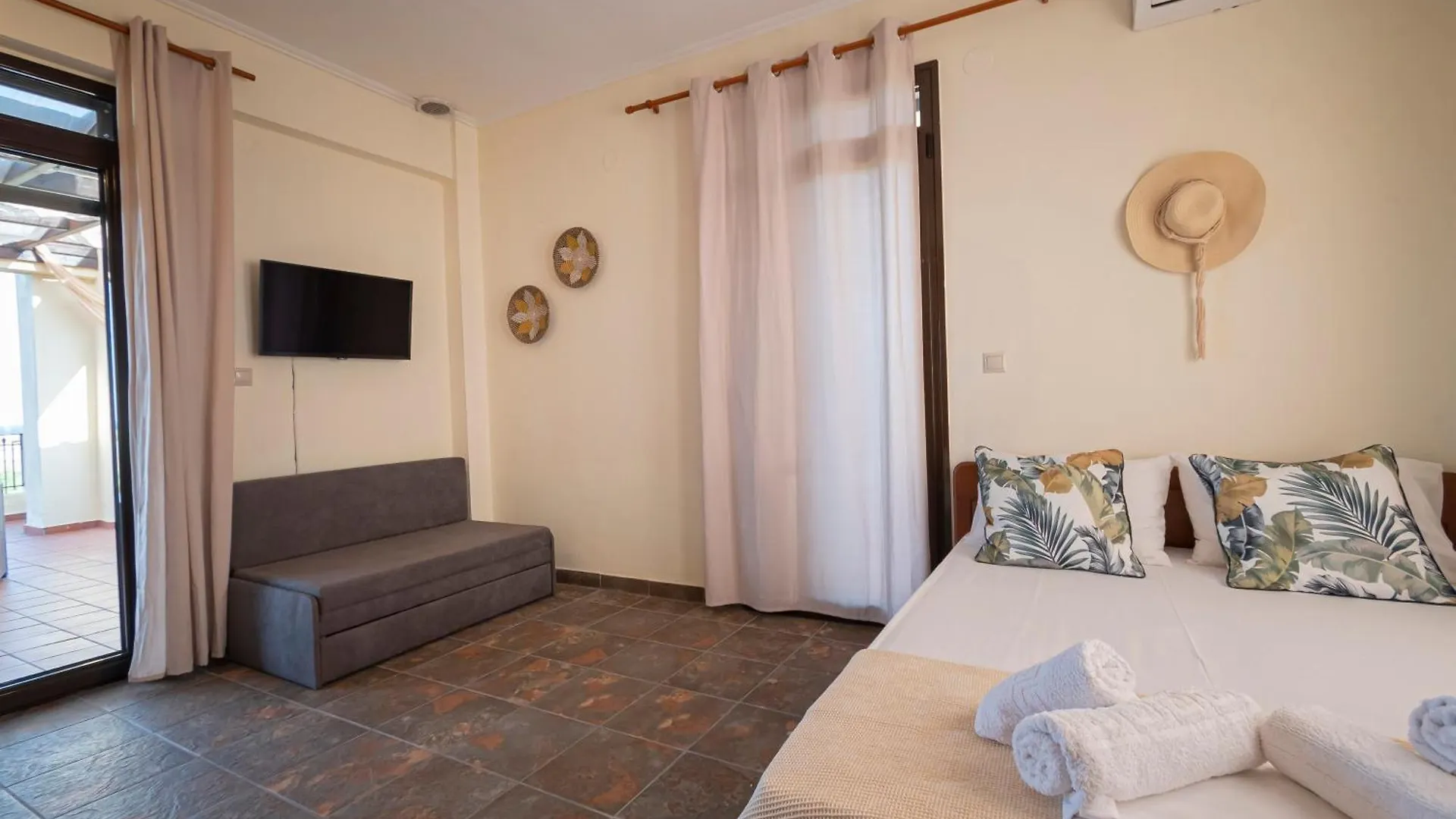 Casa Natura Apartments By Rentalspro - Agios Mamas Halkidiki