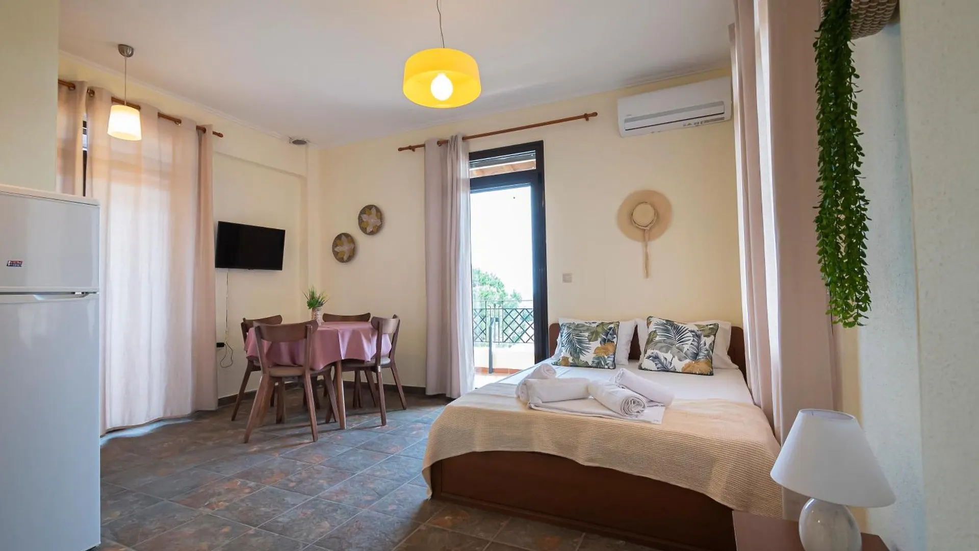 Casa Natura Apartments By Rentalspro - Agios Mamas Halkidiki